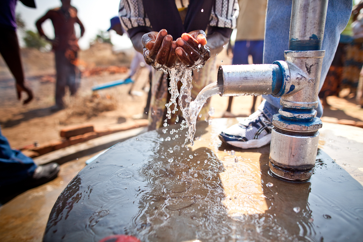  Crise Hídrica em Pernambuco: 385 Mil Crianças e Adolescentes Sem Acesso à Água, Alerta UNICEF no Dia Mundial da Água
