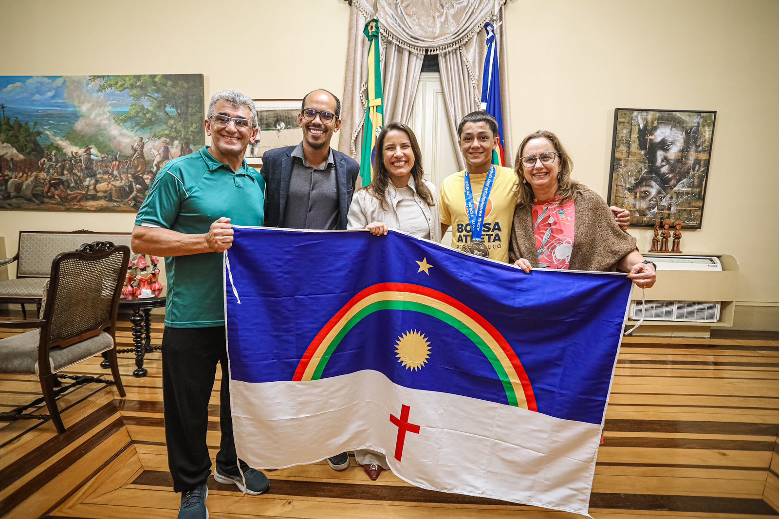  Atleta do Bolsa Atleta recebe reconhecimento da governadora Raquel Lyra por medalha de ouro no Campeonato Pan-Americano e Oceania de Judô