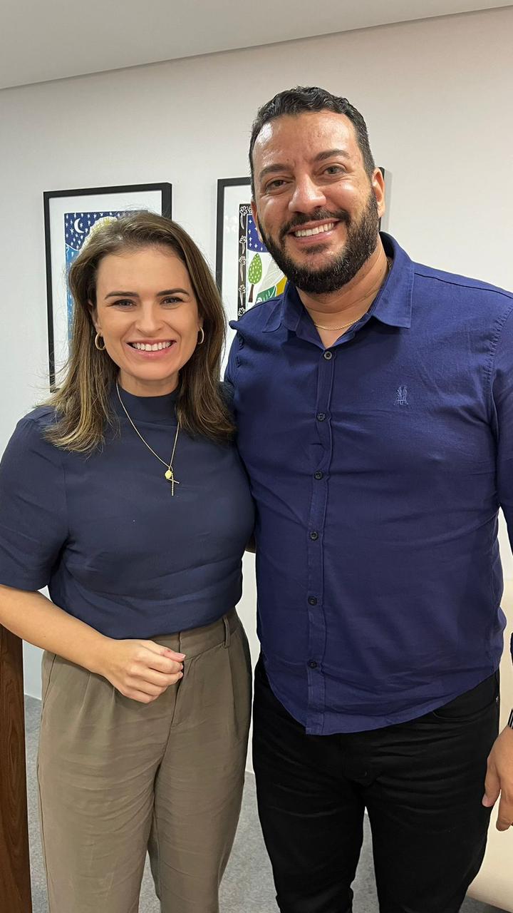  Marília Arraes planeja visita ao Agreste Meridional em agenda articulada por Robson Ouro Preto