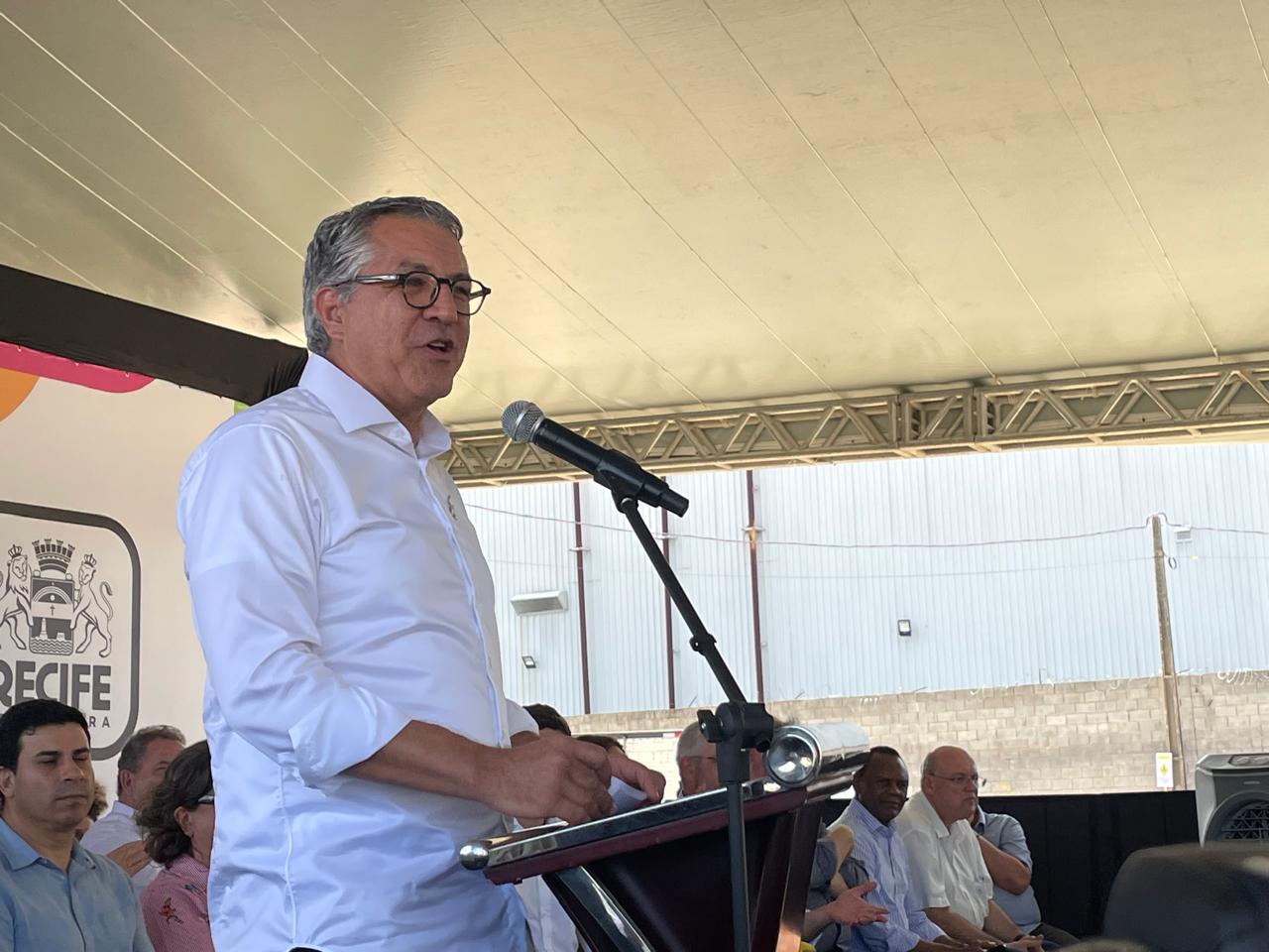 Ministro Alexandre Padilha defende presença petista na chapa de João Campos para eleições em Recife