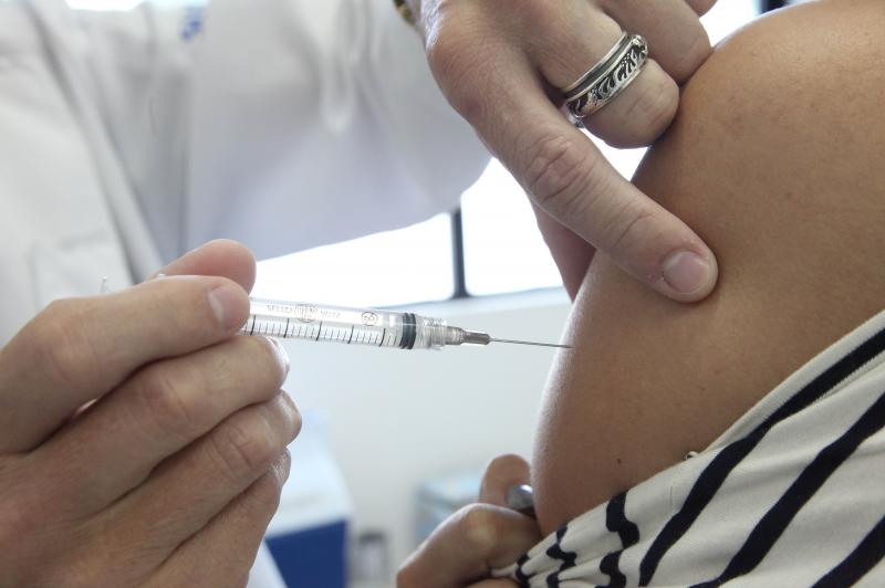  Vacinação contra a Gripe é Prioridade com a Chegada do Inverno em Pernambuco