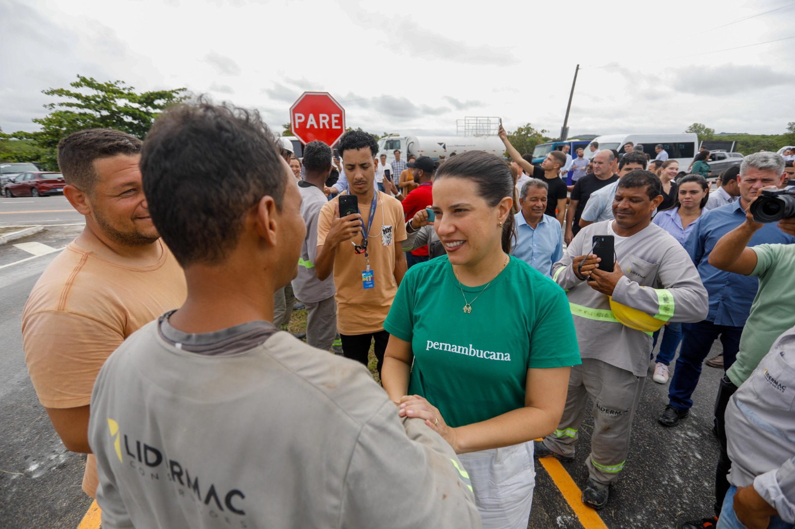  Governadora Raquel Lyra Entrega Requalificação da PE-009 e APE-009 em Sirinhaém e Anuncia Restauração da PE-073 em Rio Formoso