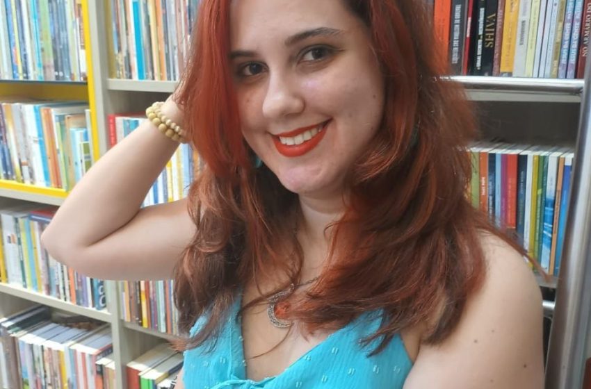  Maria Anna Martins é Convidada Especial no Clube do Livro “Na Sua Estante” com Novo Conto Paranormal