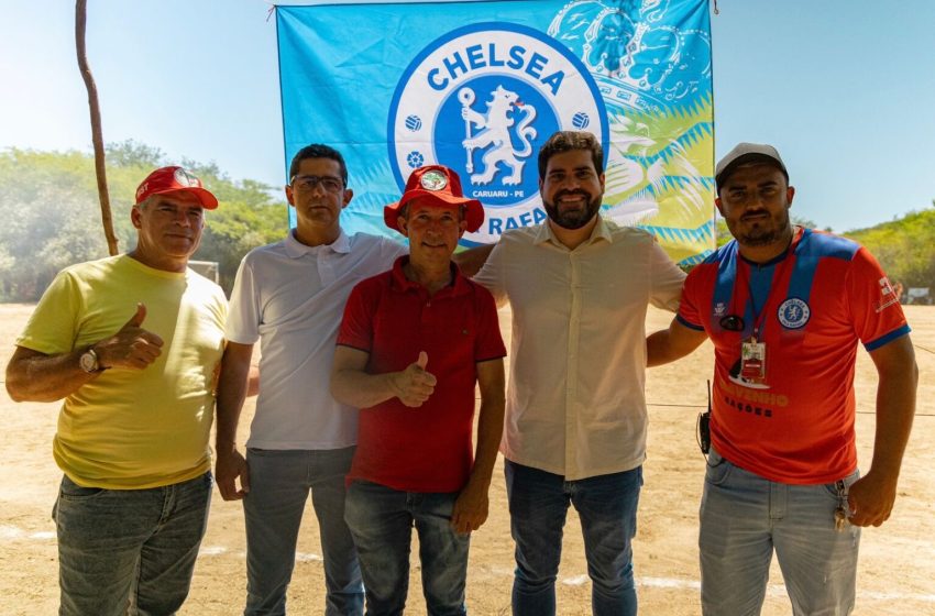  Tonynho Rodrigues Participa de Torneio de Futebol na Vila Rafael em Comemoração ao Dia dos Pais Pré-candidato a vice-prefeito pelo MDB prestigia evento esportivo tradicional ao lado de Edilson Sem Terra.