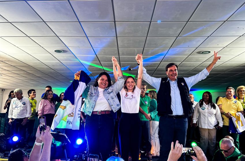  Pastora Flávia Santos oficializa candidatura para vereadora do Recife Com apoio do PL Mulher, candidata destaca a importância das mulheres nas mudanças urbanas.