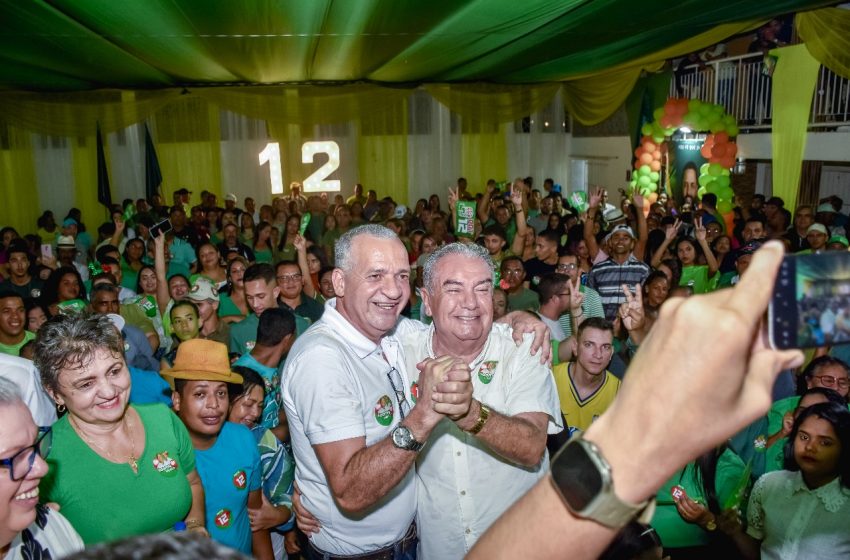  Convenção da Frente Popular Araçoiaba Define Candidatos para 2024 Ex-prefeito Joamy Alves é confirmado como candidato a prefeito.