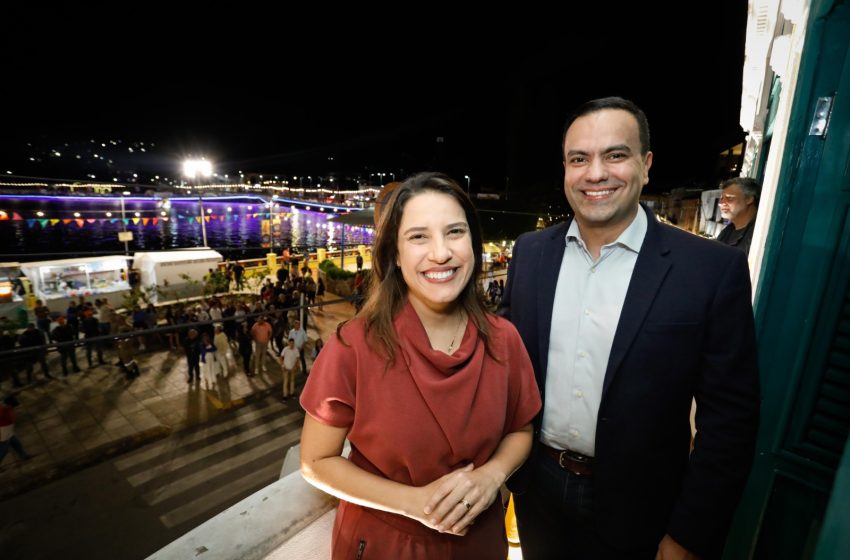  Raquel Lyra Inaugura Nova Iluminação de LED em Triunfo e Anuncia Reforma do Cine Theatro Guarany Programa Ilumina PE amplia segurança e qualidade de vida com 586 novas lâmpadas de LED; obra de acessibilidade do Cine Theatro Guarany recebe R$ 1 milhão da Lei Paulo Gustavo.