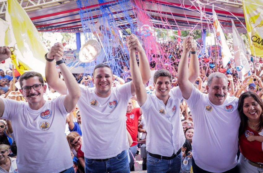  Eriberto Rafael Celebra Parceria com João Campos e Reflete sobre Conquistas em Encontro Político no Recife Vereador destaca a união do grupo e a colaboração com o prefeito para impulsionar melhorias nas comunidades da Zona Oeste do Recife.