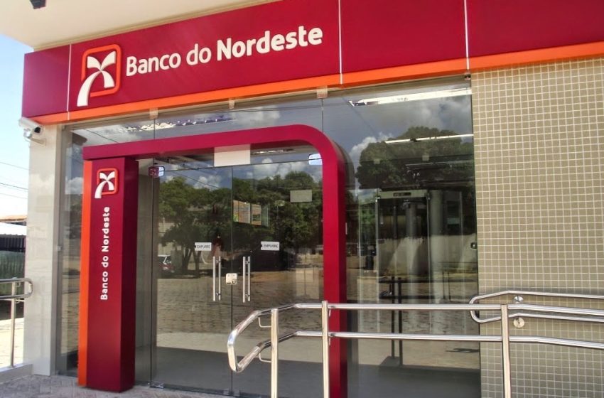  Inadimplência no Banco do Nordeste registra queda superior à média do Nordeste e do Brasil Taxa de inadimplência do Banco do Nordeste caiu para 2,6% no primeiro semestre de 2024, superando as médias do Nordeste e do Brasil.