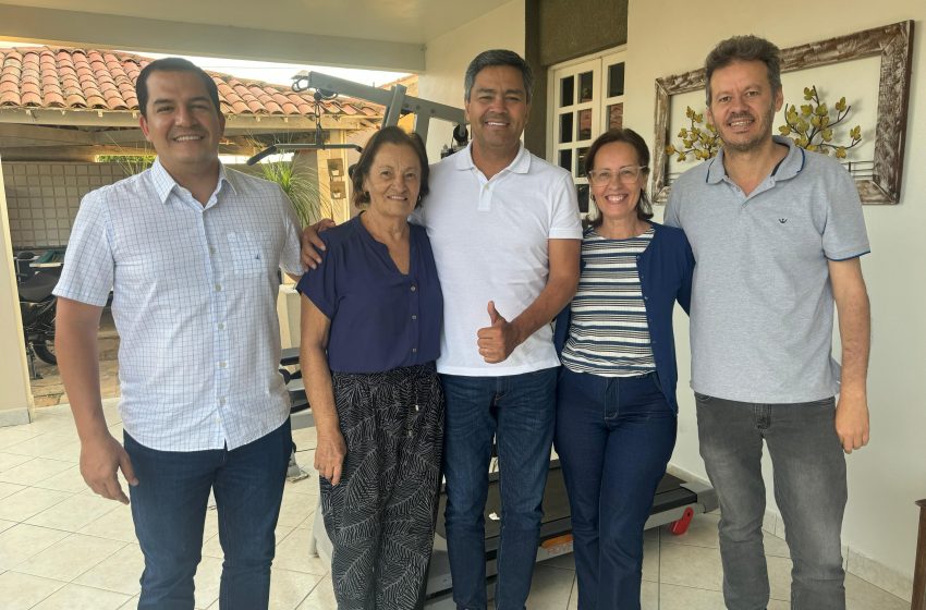  Renato Macarrão Desiste de Candidatura em Bom Conselho e Declara Apoio a Danniel Godoy Filho do ex-prefeito Audálio Ferreira reforça campanha de Godoy, unindo forças para consolidar favoritismo na disputa municipal.