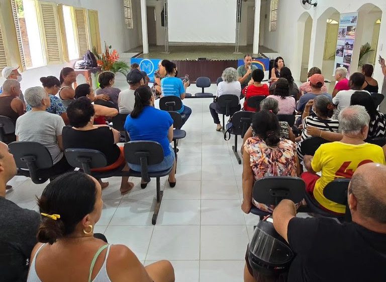  Pernambuco Discute Reparação Histórica para Famílias Separadas pela Hanseníase Missão do Ministério dos Direitos Humanos debate preservação de arquivos e avanços no Plano Nacional dos Direitos da Pessoa com Deficiência.