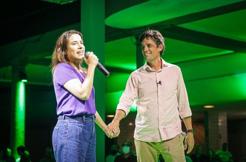  Desempenho Eleitoral de Raquel Lyra e Daniel Coelho Marca o Pior Resultado em Recife desde a Redemocratização Com 3,21% dos votos, Daniel Coelho supera negativamente a marca histórica de Roberto Freire, registrando o pior resultado de um candidato apoiado por governadores em Recife.