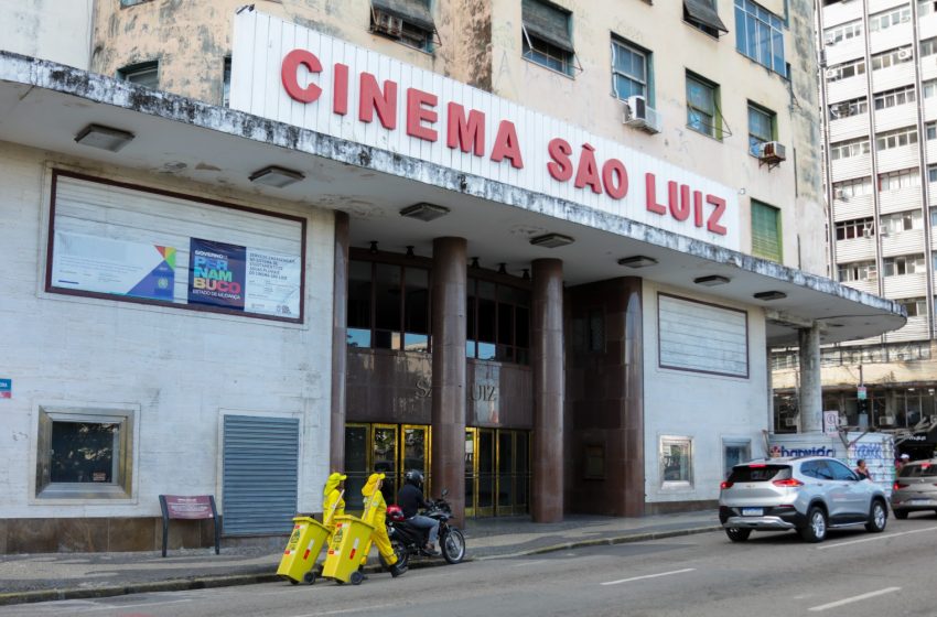  Governo de Pernambuco Reabre Cinema São Luiz em 1º de Novembro com 15º Festival Janela Internacional de Cinema do Recife Retorno do icônico cinema será marcado por exibições e eventos até 8 de novembro, reafirmando sua importância cultural e histórica.