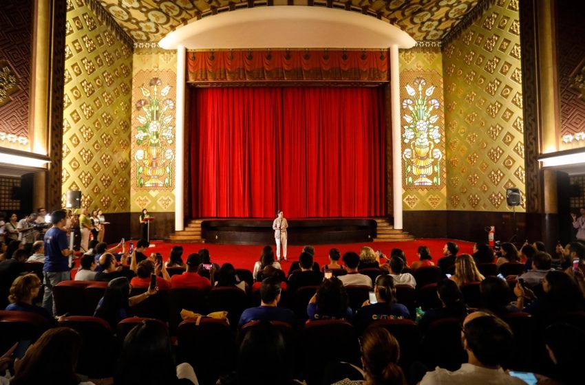  Governadora Raquel Lyra reabre Cinema São Luiz em sessão especial para colaboradores da restauração Evento interno antecipa a reabertura ao público marcada para 1º de novembro.