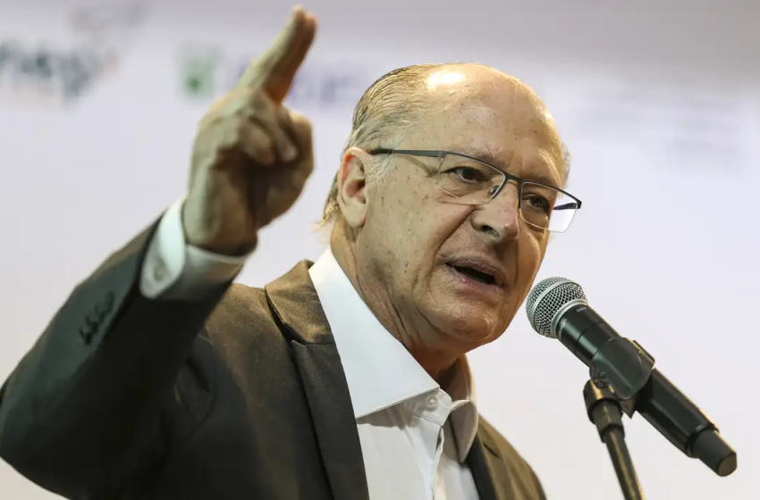  STF tranca ação de improbidade contra vice-presidente Geraldo Alckmin e outros réus Decisão do ministro Dias Toffoli se baseia na invalidade das provas obtidas na investigação da Odebrecht.