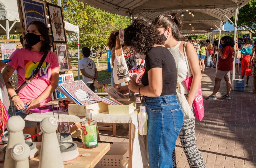  Feira Na Laje chega ao Parque Santana com empreendedorismo e cultura Evento itinerante reúne expositores, gastronomia e atrações culturais aos sábados e domingos de abril.