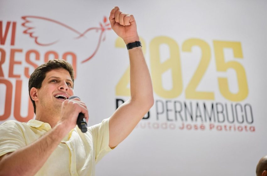 João Campos assume PSB com maior base digital entre presidentes de partido no Brasil Prefeito do Recife tem mais de 3,2 milhões de seguidores e concentra mais da metade da audiência de líderes partidários nas redes sociais.