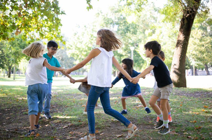 Brincadeiras de rua movimentam Parque da Jaqueira em evento especial neste sábado Projeto Recife Brinca – Resgatando a Alegria nos Parques convida crianças e famílias para tarde de cultura, lazer e convivência ao ar livre.