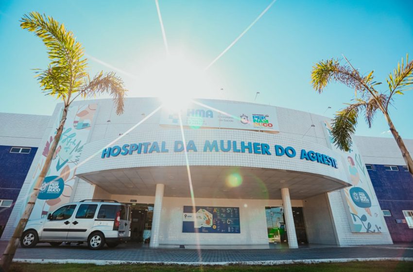 Governadora Raquel Lyra inaugura Hospital da Mulher do Agreste, obra esperada por mais de uma década pela população Com investimentos de R$ 84,8 milhões, a unidade atenderá mais de 50 municípios e oferecerá serviços de alta complexidade em ginecologia e obstetrícia.
