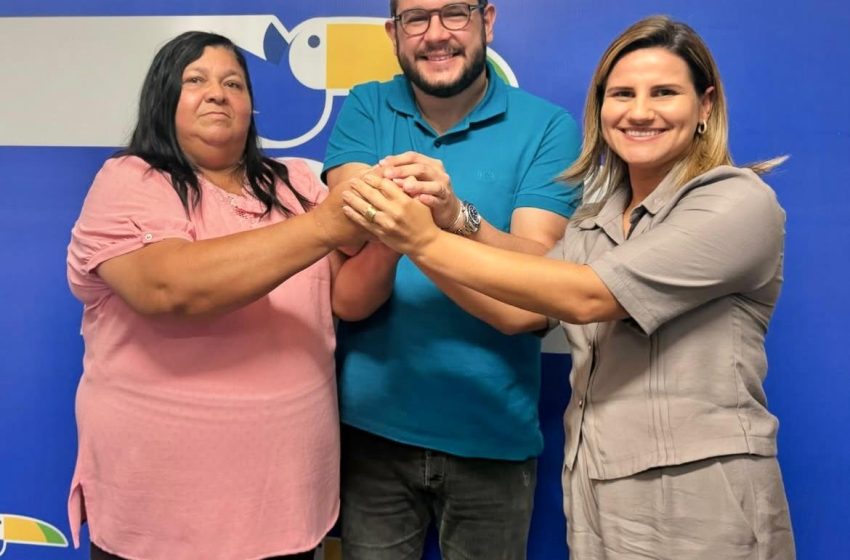  Gabriel Porto recebe apoio de vereadoras de Amaraji e fortalece pré-candidatura Pré-candidato a deputado federal, Gabriel consolida base na Mata Sul com o apoio das vereadoras Maria da Agricultura e Júlia de Berna.