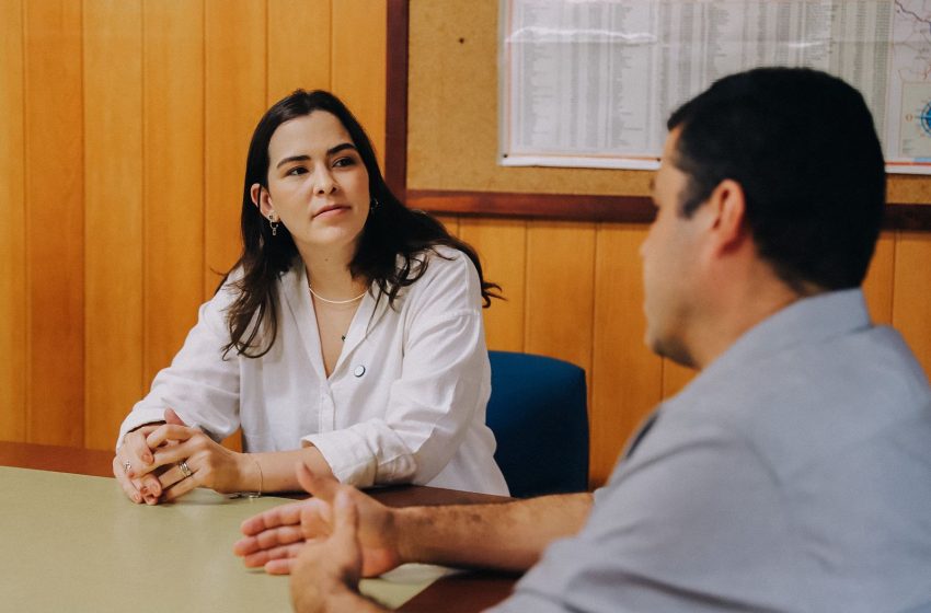 Deputada Maria Arraes entrega R$ 1 milhão em emenda parlamentar para Hospital da Restauração, no Recife Principal referência em urgência e emergência do Nordeste, HR receberá recurso para melhoria estrutural após recente desabamento.