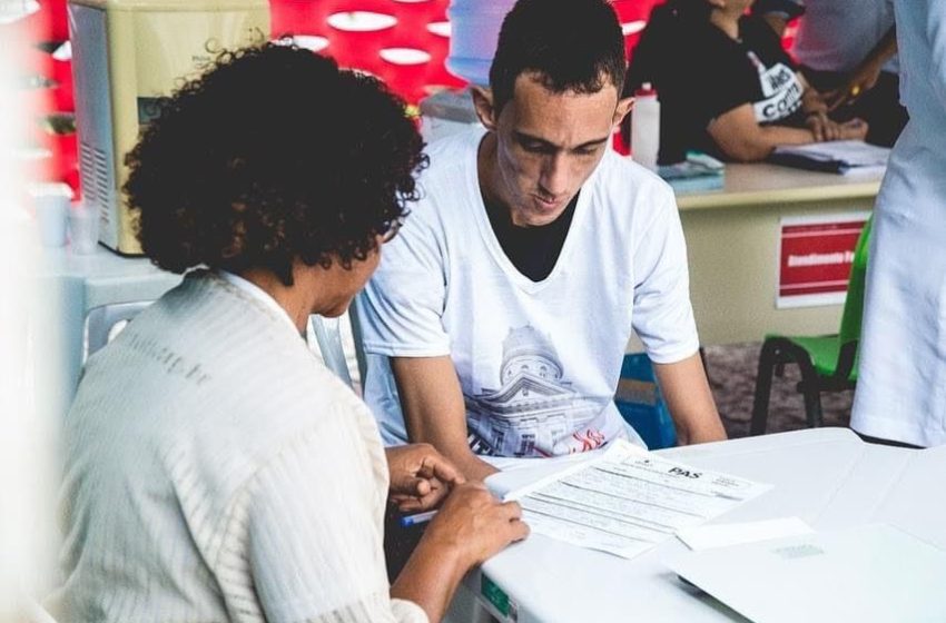 Alepe realiza 22º Mutirão pela Vida com acolhimento a dependentes químicos Evento acontece nesta quarta (18), na Rua da União, com atendimento psicológico, rodas de conversa e audiência pública sobre políticas de drogas.