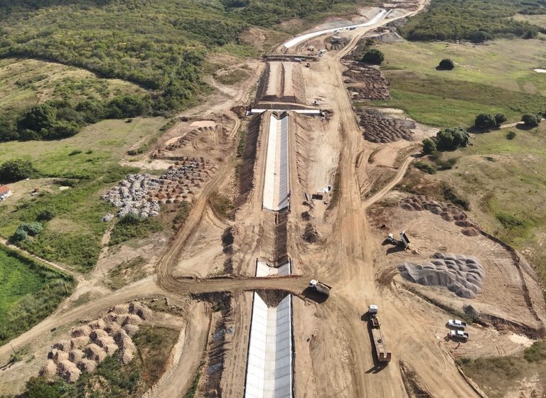 Caminho das Águas avança com entregas no Ceará e na Paraíba Ministro Waldez Góes visita obras do Ramal do Salgado e entrega barragem estratégica que reforça abastecimento no Nordeste.