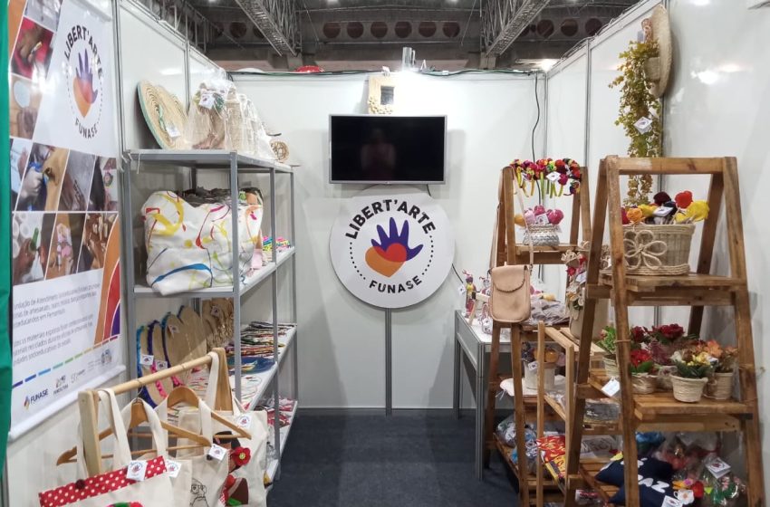 Funase leva mais de 500 peças artesanais produzidas por socioeducandos à 25ª Fenearte Itens feitos em oficinas nas unidades da fundação estarão à venda no estande 582, com renda revertida para famílias e continuidade das atividades educativas.