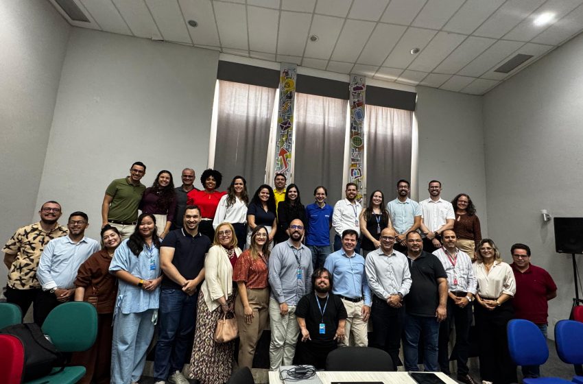 Governo de Pernambuco fortalece inovação com R$ 3,3 milhões em projetos de ciência e tecnologia Edital Redes de Inovação 2024 apoia 15 iniciativas em diversas regiões do estado, conectando instituições, empresas e órgãos públicos no desenvolvimento de soluções para desafios locais.