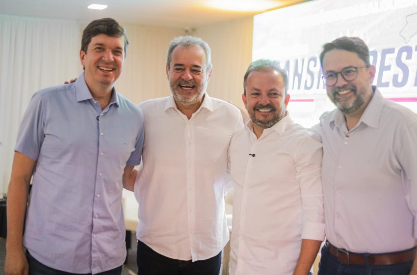  Joãozinho Tenório destaca papel estratégico da Transnordestina para o desenvolvimento de Pernambuco Deputado participou do Seminário Conexões Transnordestina em Salgueiro e defendeu união entre sociedade, poder público e setor privado para avanço da obra.