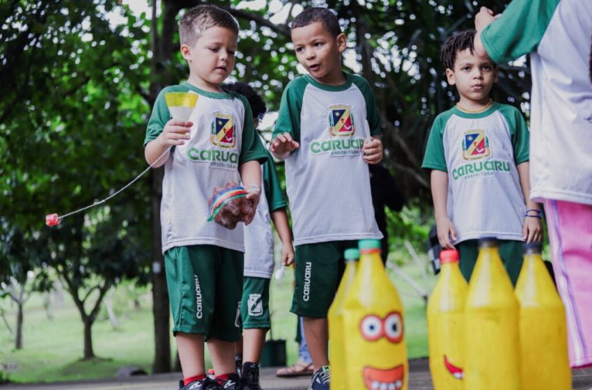  Caruaru conquista posição entre os dez melhores municípios de Pernambuco no Índice de Compromisso com a Alfabetização Pela primeira vez, cidade supera a marca de 9 no ICA 2024, subindo mais de um ponto em relação a 2023 e ficando atrás apenas de Igarassu, Petrolina, Recife e Cabo de Santo Agostinho.