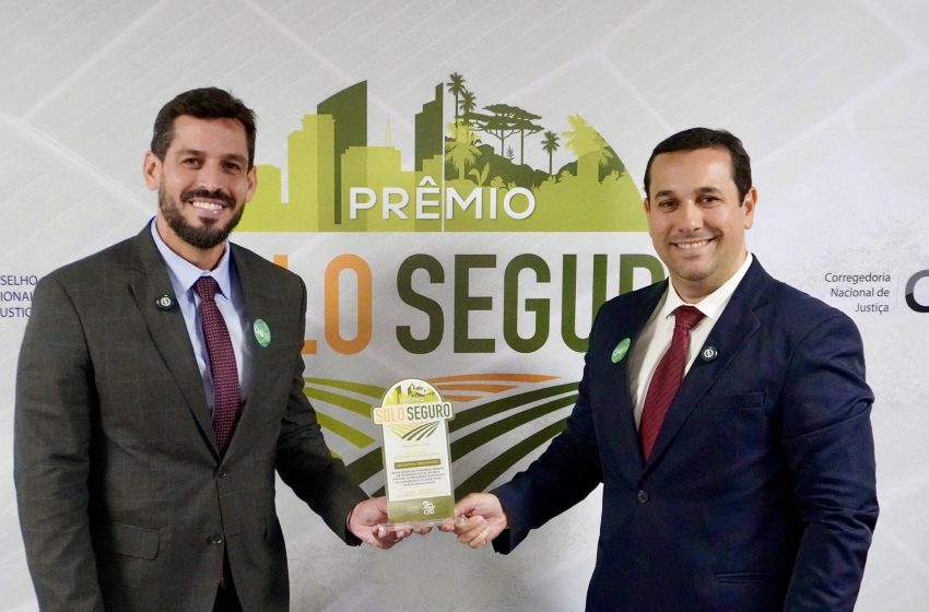  Pernambuco recebe prêmio nacional do CNJ por destaque em regularização fundiária Perpart é reconhecida pelo Programa Morar Bem PE, que já beneficiou mais de 11 mil famílias e tem meta de alcançar 50 mil escrituras até 2026.