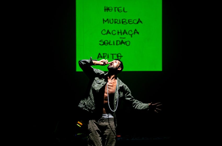  Magiluth apresenta “Miró: Estudo Nº2” em nova temporada no Centro Cultural Apolo-Hermilo Espetáculo celebra a poesia visceral de Miró da Muribeca com encenação fragmentária e metalinguagem, em sessões nos dias 19, 20 e 21 de agosto, às 20h.