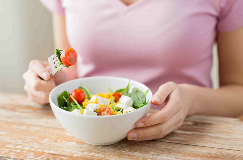  Dia Nacional da Saúde: nutricionista compartilha dicas para manter a motivação no emagrecimento Com 68% dos adultos brasileiros com excesso de peso, especialista destaca a importância de hábitos saudáveis, apoio profissional e autoconhecimento para vencer a obesidade.