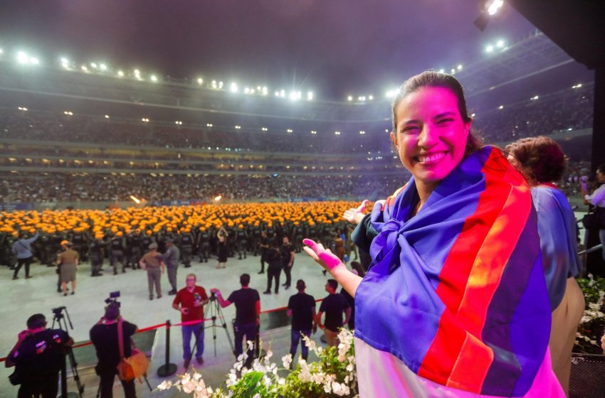  Raquel Lyra comanda formatura de 2.299 novos policiais militares em Pernambuco Maior ingresso da PMPE em anos integra o programa Juntos pela Segurança e reforçará o efetivo em todos os municípios do Estado.