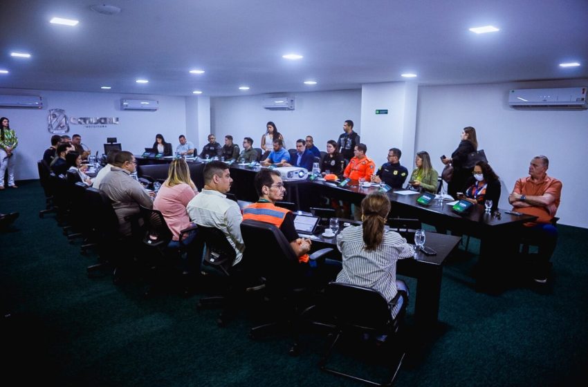 Caruaru registra redução nos principais índices de criminalidade nos primeiros sete meses de 2025 Reunião da Câmara Intersetorial de Segurança apresentou queda de 16,5% nas mortes violentas e de 8% nos crimes contra o patrimônio, reforçando ações de prevenção, tecnologia e integração entre órgãos.