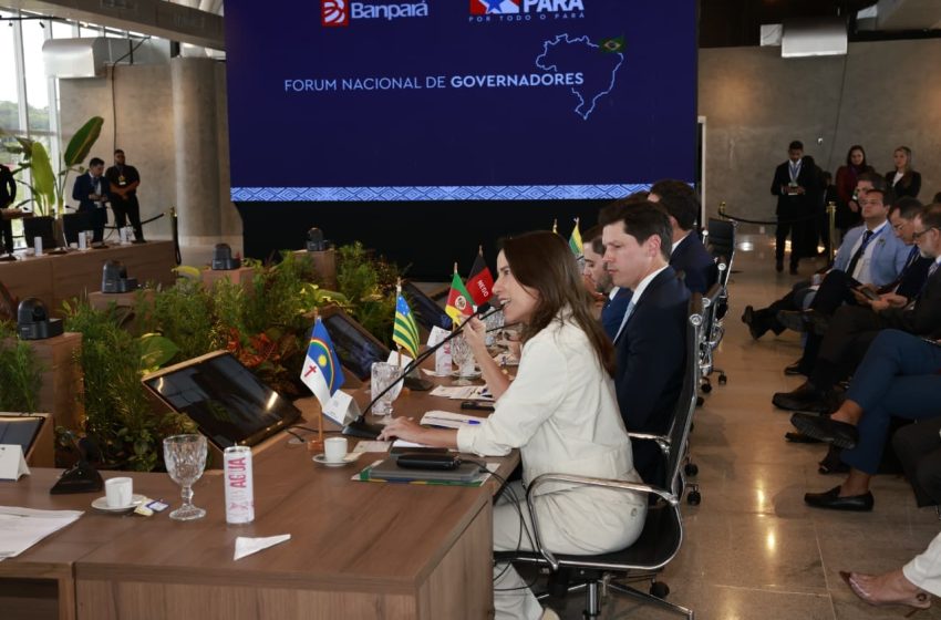  Raquel Lyra destaca ações de Pernambuco para transição energética e preservação ambiental no Fórum Nacional de Governadores Em Belém, governadora apresentou iniciativas como o PerMeie, o Plantar Juntos e a Plataforma Ecológico-Econômica, reforçando protagonismo do Estado na COP30 e compromisso com economia verde.