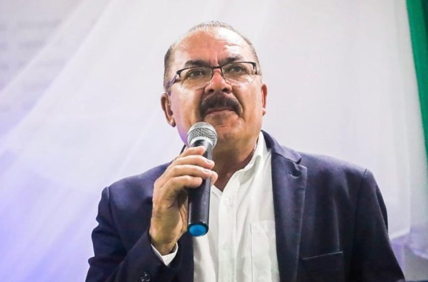  Josué Mendes desponta como favorito para presidência do Comagsul Prefeito de Agrestina concorre à reeleição no consórcio que reúne 23 municípios do Agreste e Mata Sul de Pernambuco; eleição acontece no dia 2 de setembro.