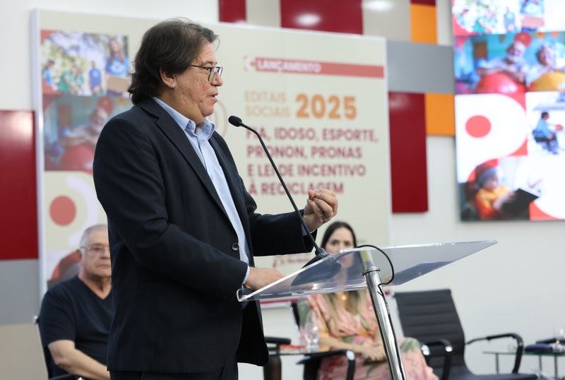  Banco do Nordeste lança Editais Sociais 2025 com R$ 30 milhões, maior volume já destinado pela instituição Recursos não reembolsáveis vão apoiar projetos em seis áreas, incluindo pela primeira vez a Lei de Incentivo à Reciclagem.