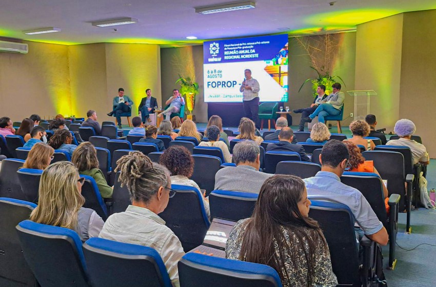  Sudene articula ampliação de recursos para ciência, tecnologia e inovação no Nordeste Durante reunião do Foprop na Univasf, em Petrolina, autarquia destacou parcerias estratégicas e programas como Centelha e Chamada Nordeste, que preveem investimentos bilionários em setores prioritários.