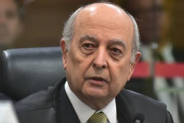  TRE-PE envia ao TSE listas tríplices para vagas de desembargador eleitoral substituto Advogados escolhidos pelo TJPE concorrem a duas vagas abertas em agosto; após análise do TSE, nomes seguem para nomeação pela Presidência da República.
