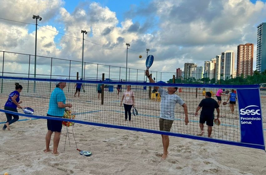  Sesc promove Semana MOVE com atividades físicas gratuitas no Grande Recife De 22 a 28 de setembro, unidades do Sesc na Região Metropolitana e Zona da Mata Norte oferecem aulões, esportes coletivos e oficinas para incentivar hábitos saudáveis; inscrições incluem doação de 1kg de alimento em algumas atividades.