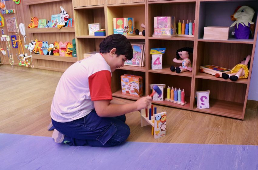  Garanhuns inaugura nova Sala Azul para estudantes autistas e neurodivergentes Segunda unidade será entregue na Escola Jaime Luna, na Cohab 3; outras três escolas municipais já estão confirmadas para receber o espaço inclusivo.