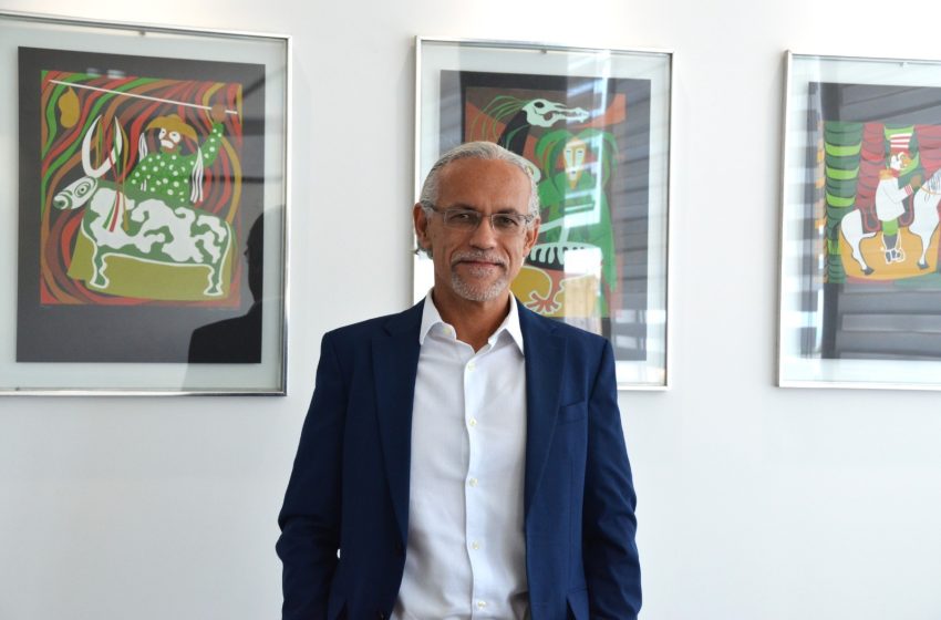  Flávio Mota é nomeado novo secretário da Fazenda de Pernambuco Auditor fiscal assume o cargo nesta sexta (26), substituindo Wilson de Paula, após anúncio da governadora Raquel Lyra.