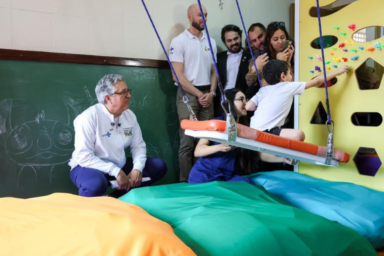  Governo lança nova linha de cuidado para TEA e anuncia R$ 2,26 milhões anuais para Pernambuco Investimento será destinado à Rede de Cuidados à Pessoa com Deficiência e à criação de centro especializado em Pesqueira; ação faz parte do programa Agora Tem Especialistas.