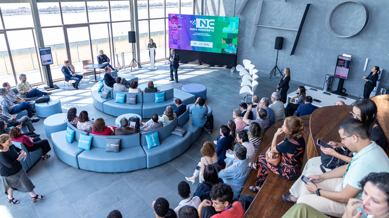  Sudene lança Data Nordeste, plataforma digital com indicadores sociais, econômicos e ambientais Novo portal reúne dados estratégicos em um só ambiente para apoiar gestores, empresários, pesquisadores e cidadãos na tomada de decisões e na formulação de políticas públicas.