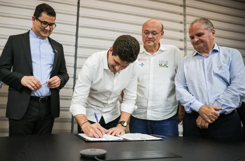 Recife é a primeira cidade do Brasil a firmar novo modelo de convênio do programa Agora Tem Especialistas Parceria entre Prefeitura, Governo Federal e redes privadas e filantrópicas vai garantir mais de 6,8 mil procedimentos por ano, com investimento de R$ 35 milhões para reduzir filas do SUS.