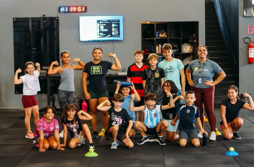  Oka Kids leva fitdance, cross kids e capoeira para crianças em manhã de diversão no Parnamirim Evento acontece no sábado (11), das 9h às 12h, na Oka Box, e promete atividades lúdicas para crianças de 4 a 12 anos.
