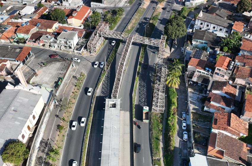  Governo de Pernambuco abre licitação para requalificação de passarelas da PE-15 Obras abrangem três passagens de pedestres, com reforço estrutural, novas coberturas e melhorias de acessibilidade; propostas devem ser enviadas até 24 de outubro.