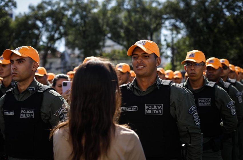  Pernambuco alcança recorde de redução nos crimes patrimoniais e mantém queda nos indicadores de violência Setembro de 2025 teve o menor número de roubos em 15 anos, consolidando o programa Juntos pela Segurança como política eficaz de combate ao crime e valorização das forças policiais.